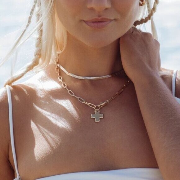 Cross Pendant Necklace Waterproof Chunky Gold Cross Necklace Layering Necklace - Picture 3 of 13